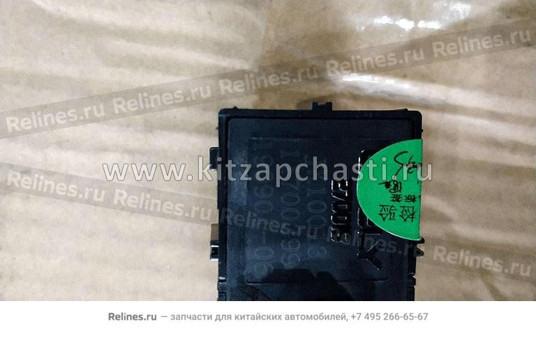 Кнопка стеклоподъемника Geely Okavango  1117000399
